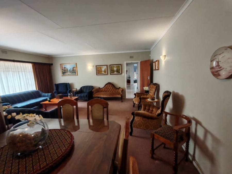 4 Bedroom Property for Sale in Vaalpark Free State